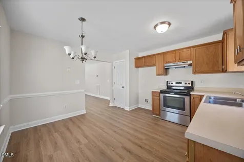 817 Hemlock Avenue Durham NC 27707