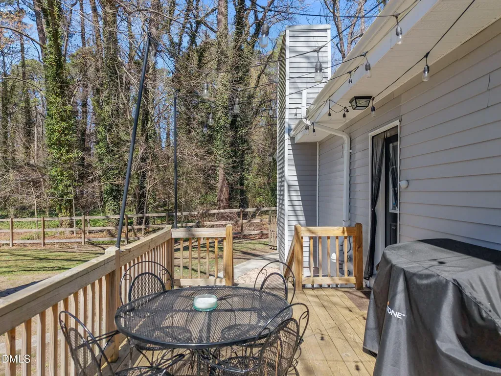 552 Rose Lane Raleigh NC 27610