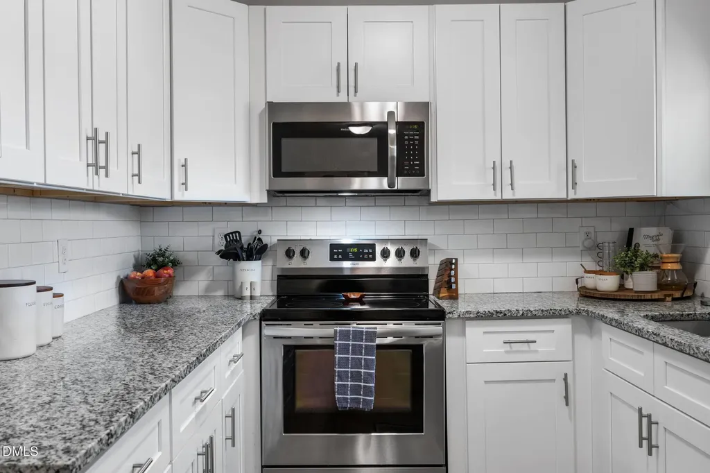 552 Rose Lane Raleigh NC 27610