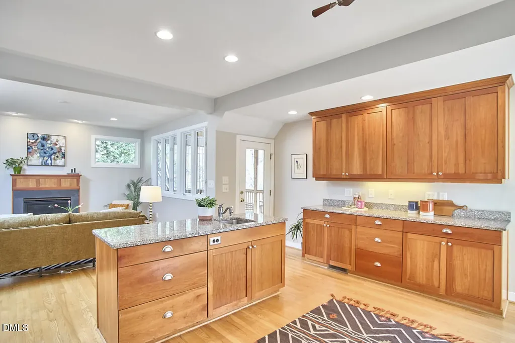 105 Cardiff Place Chapel Hill NC 27516