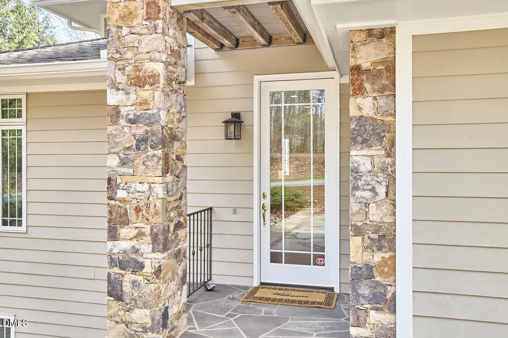105 Cardiff Place Chapel Hill NC 27516