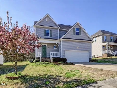 810 Howdenshire Knightdale NC 27545