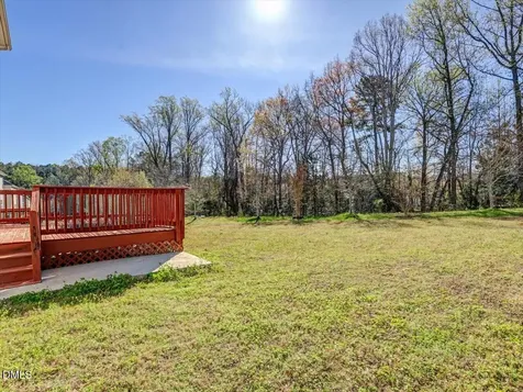 810 Howdenshire Knightdale NC 27545