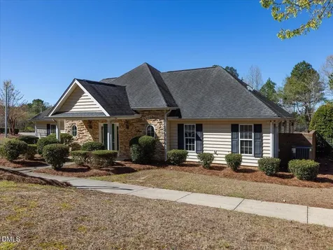 810 Howdenshire Knightdale NC 27545