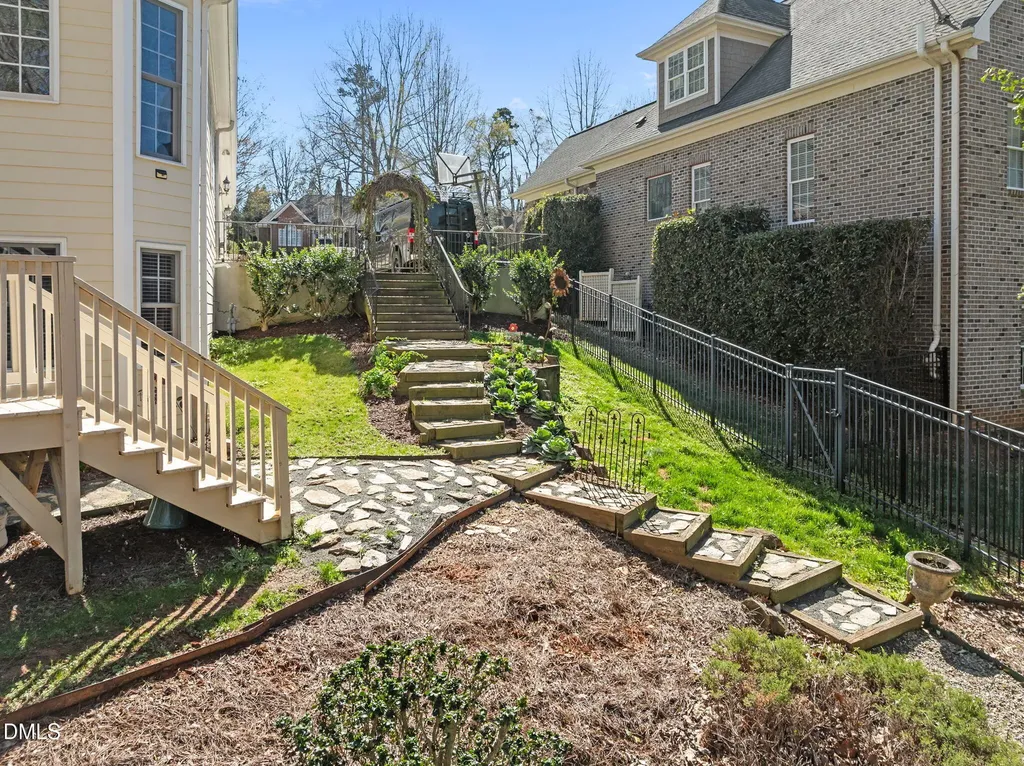 490 Bear Tree Creek Chapel Hill NC 27517