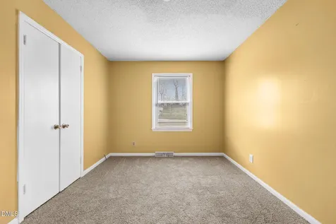 2419 Fernbrook Road Greensboro NC 27405