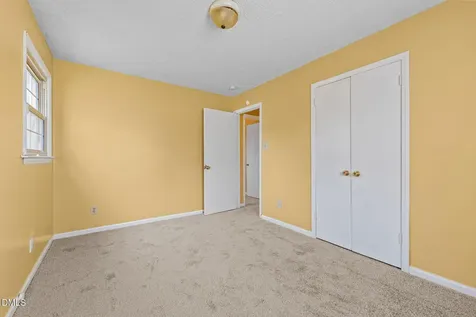 2419 Fernbrook Road Greensboro NC 27405