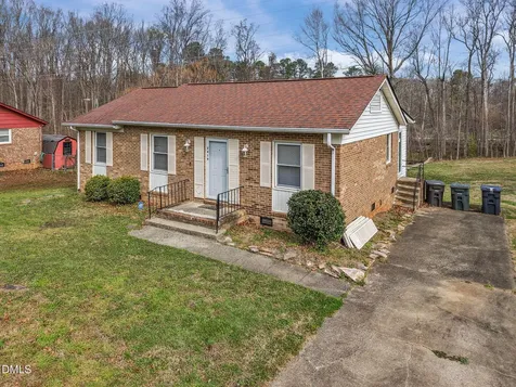 2419 Fernbrook Road Greensboro NC 27405