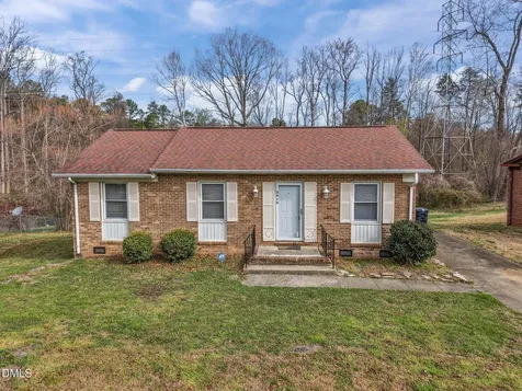 2419 Fernbrook Road Greensboro NC 27405