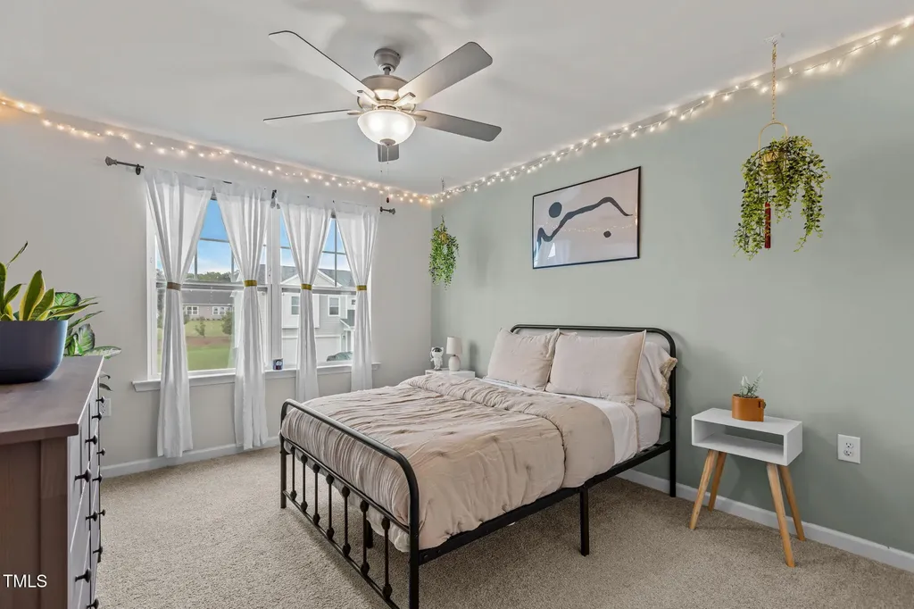 25 Hartford Lane Fuquay Varina NC 27526