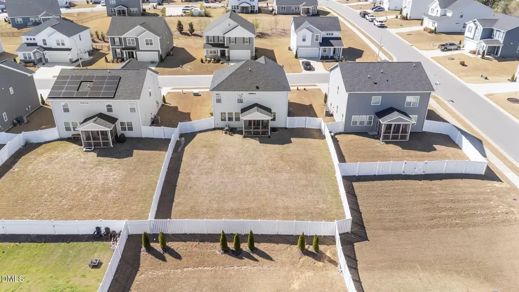25 Hartford Lane Fuquay Varina NC 27526