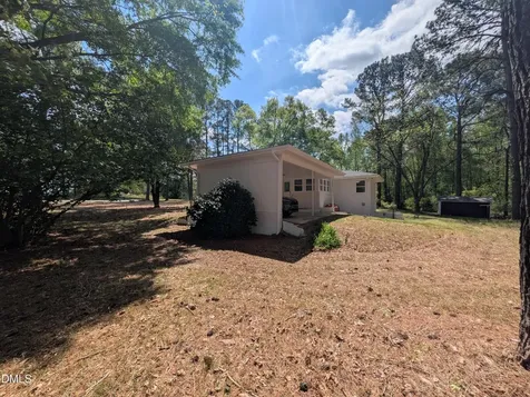 194 Furney Pearce Road Zebulon NC 27597