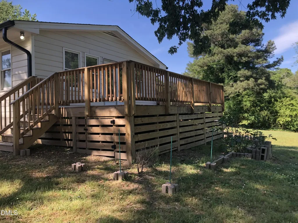 301 Lane Of Sir Kay Garner NC 27529