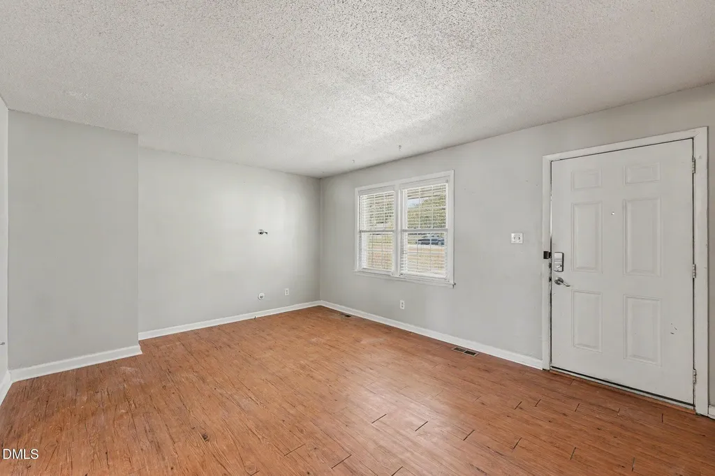 301 Lane Of Sir Kay Garner NC 27529