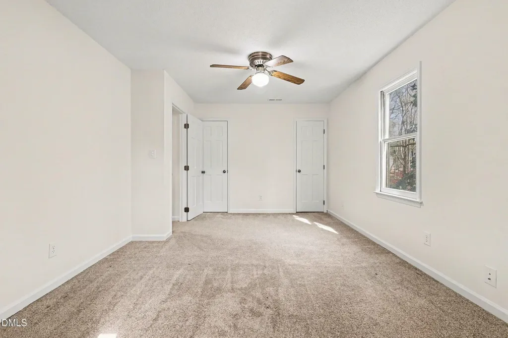 1912 Red Oak Lane Clayton NC 27520
