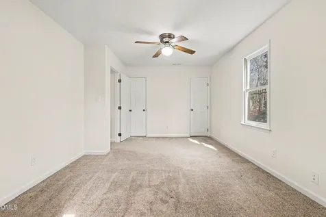 1912 Red Oak Lane Clayton NC 27520