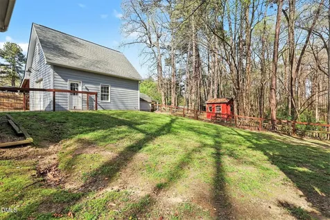 1912 Red Oak Lane Clayton NC 27520