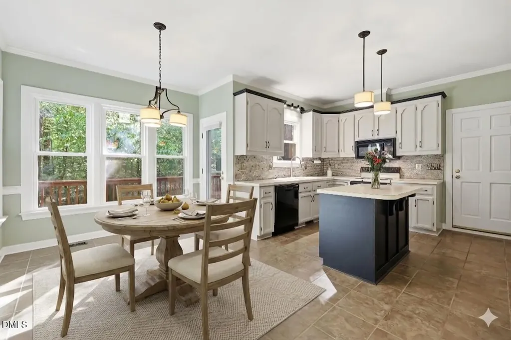 12204 Warwickshire Way Raleigh NC 27613
