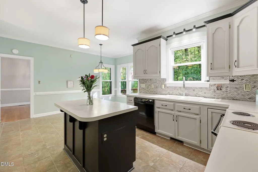 12204 Warwickshire Way Raleigh NC 27613