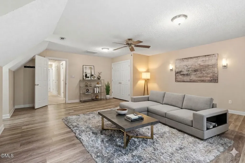 12204 Warwickshire Way Raleigh NC 27613
