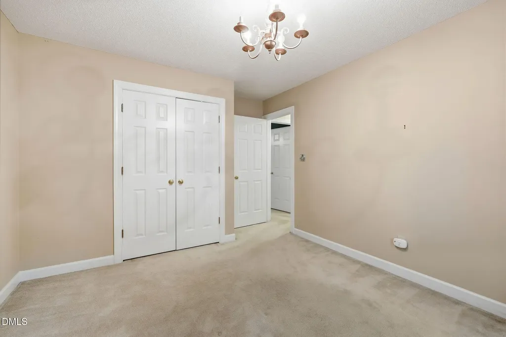 12204 Warwickshire Way Raleigh NC 27613