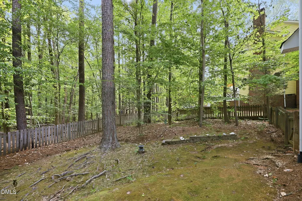 12204 Warwickshire Way Raleigh NC 27613