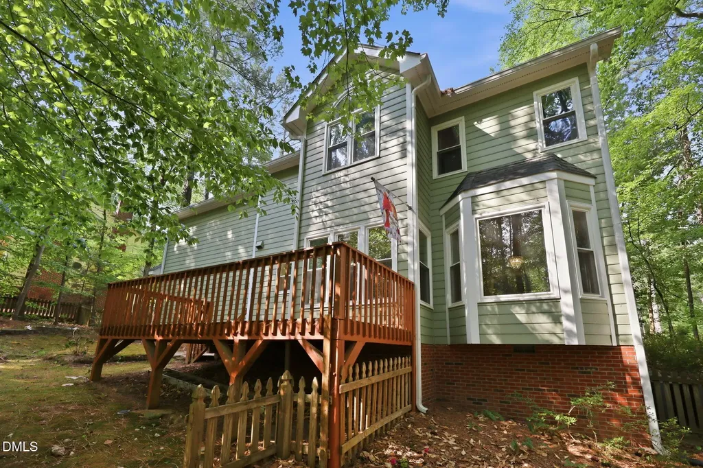 12204 Warwickshire Way Raleigh NC 27613