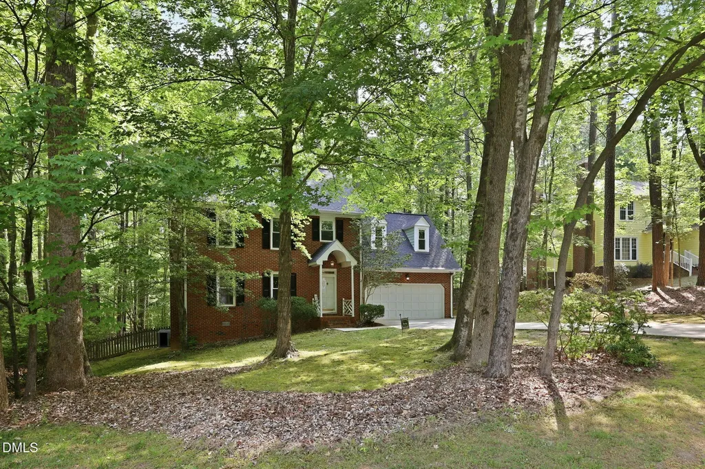 12204 Warwickshire Way Raleigh NC 27613