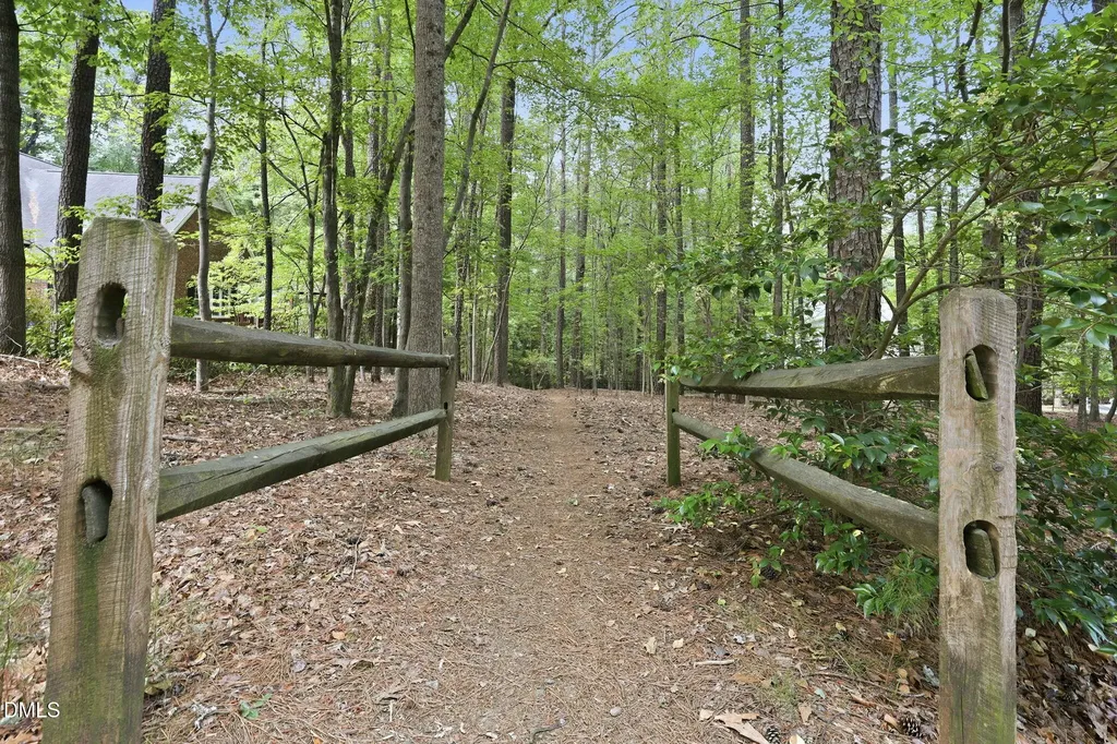 12204 Warwickshire Way Raleigh NC 27613