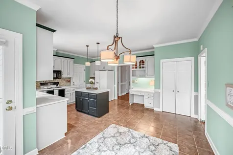12204 Warwickshire Way Raleigh NC 27613