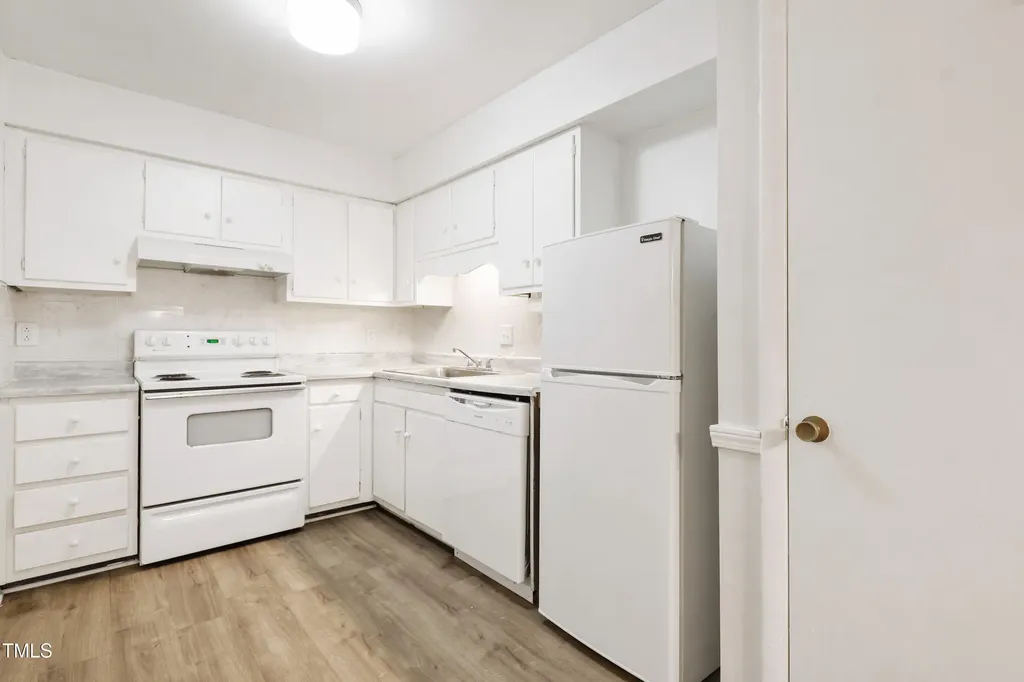 1010 Sandlin Place Raleigh NC 27606