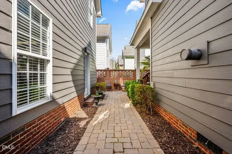1213 Harp Street Raleigh NC 27604