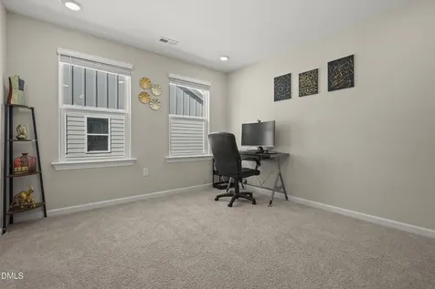 2542 Hutch Lane Apex NC 27523