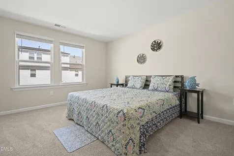 2542 Hutch Lane Apex NC 27523