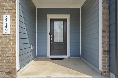 2542 Hutch Lane Apex NC 27523