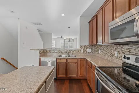 211 Michigan Avenue Cary NC 27519