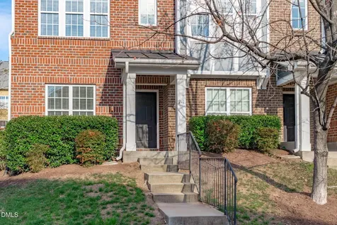 211 Michigan Avenue Cary NC 27519
