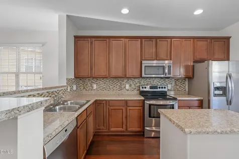211 Michigan Avenue Cary NC 27519