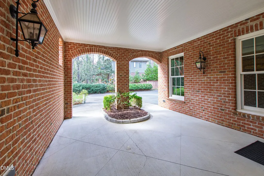440 Drummond Drive Raleigh NC 27609
