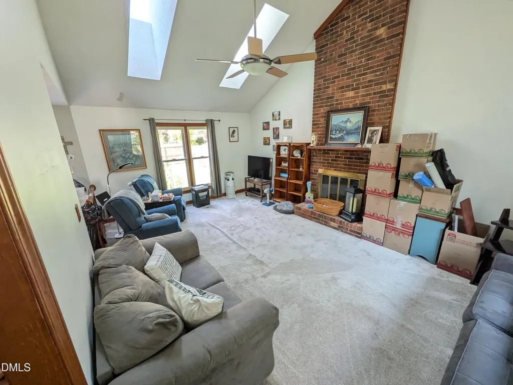 8209 Bellingham Circle Raleigh NC 27615