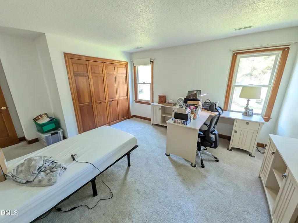 8209 Bellingham Circle Raleigh NC 27615