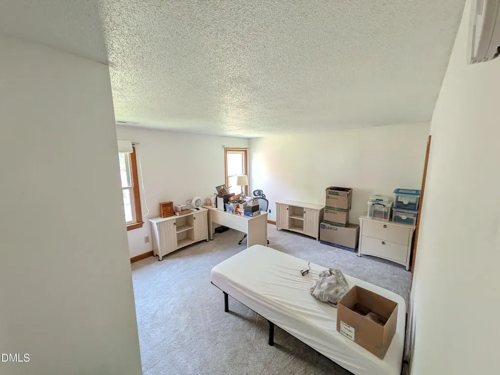 8209 Bellingham Circle Raleigh NC 27615