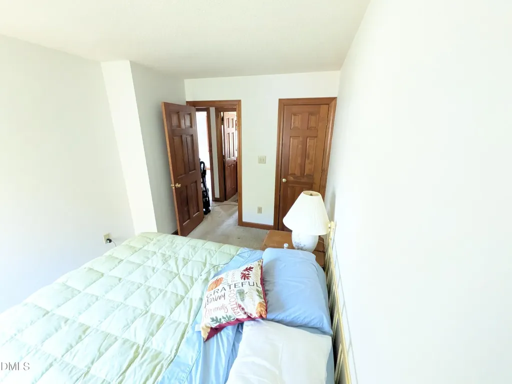 8209 Bellingham Circle Raleigh NC 27615