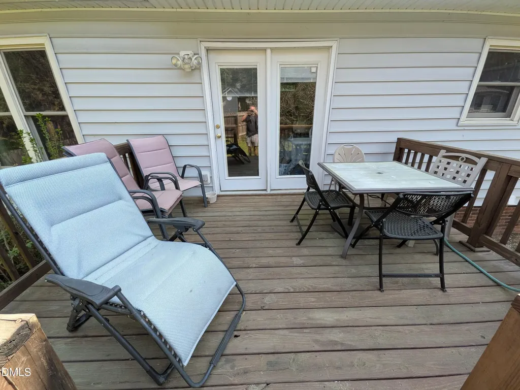 8209 Bellingham Circle Raleigh NC 27615