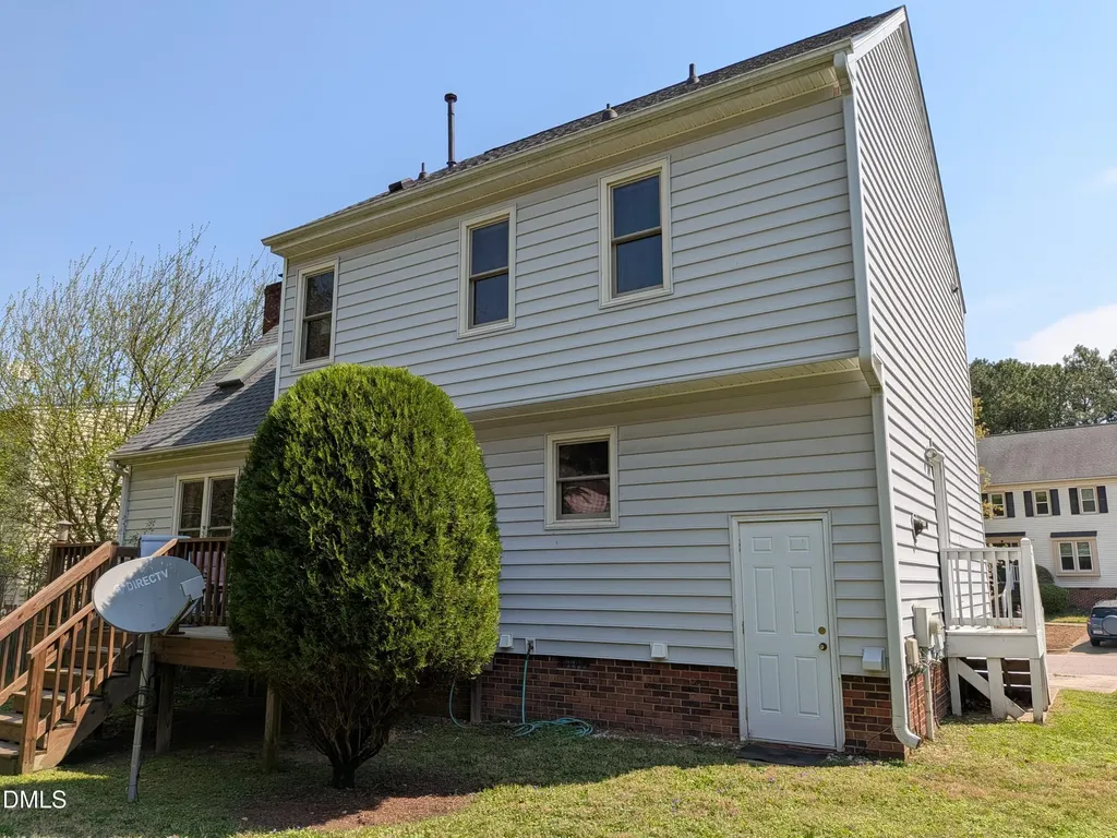 8209 Bellingham Circle Raleigh NC 27615