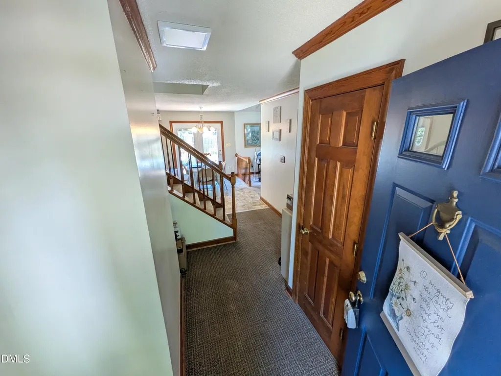 8209 Bellingham Circle Raleigh NC 27615