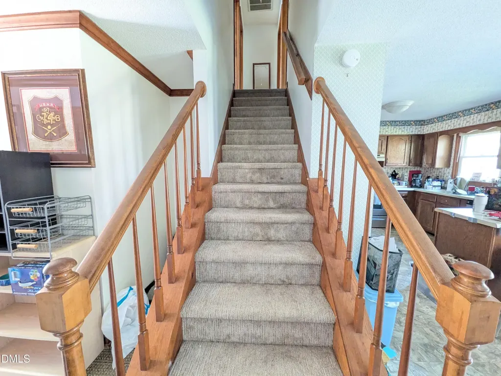 8209 Bellingham Circle Raleigh NC 27615