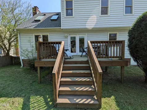 8209 Bellingham Circle Raleigh NC 27615