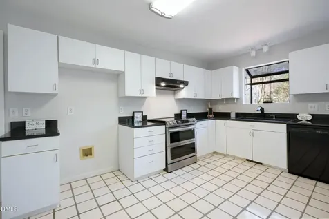 1500 Surfbird Court Raleigh NC 27615