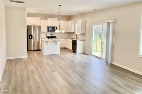 22 Davinci Drive Zebulon NC 27597